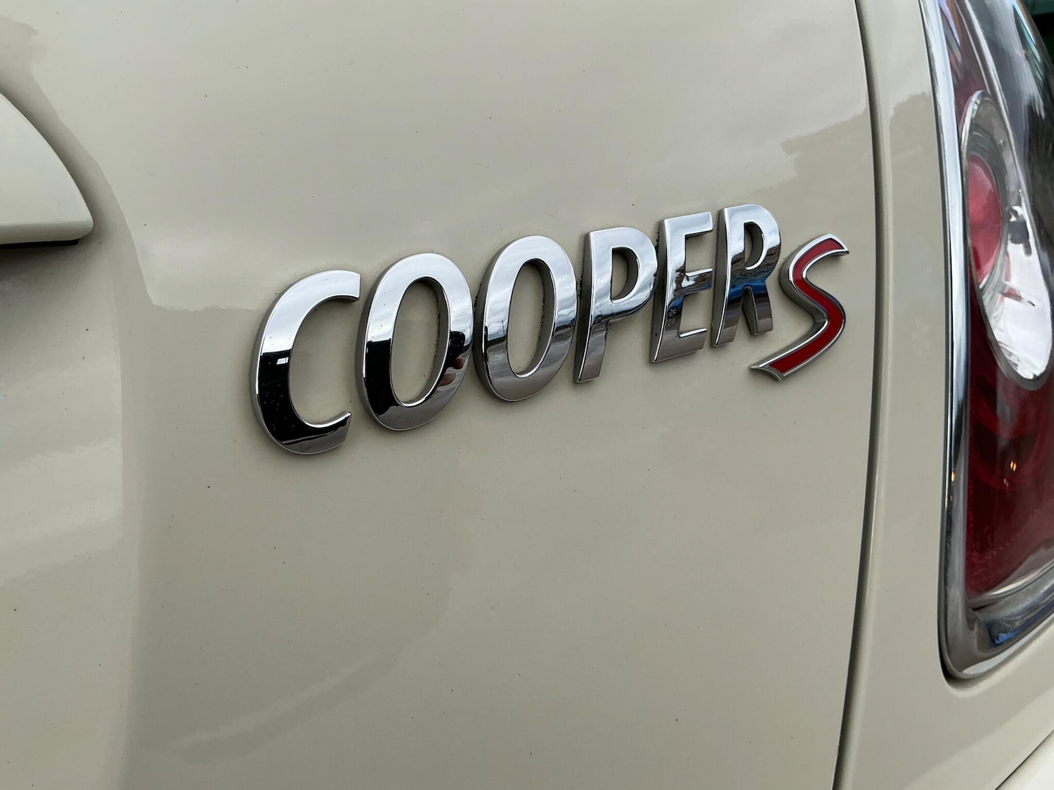 Used MINI Convertible 2015 for sale - 76348733: Photo 24