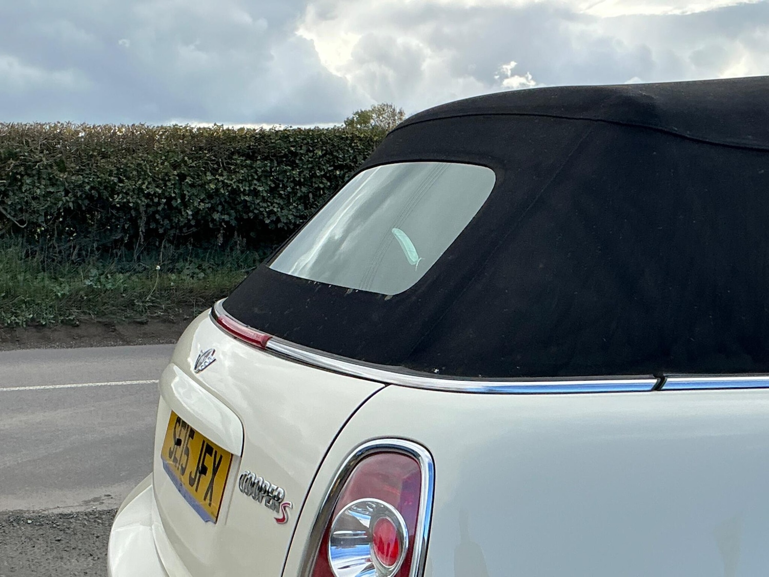 Used MINI Convertible 2015 for sale - 76348733: Photo 33