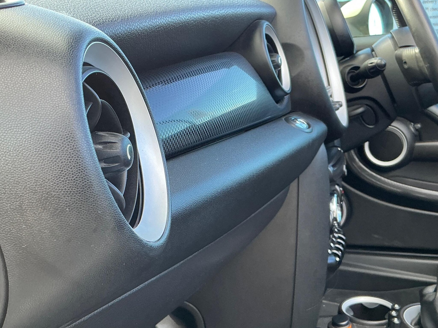 Used MINI Convertible 2015 for sale - 76348733: Photo 44