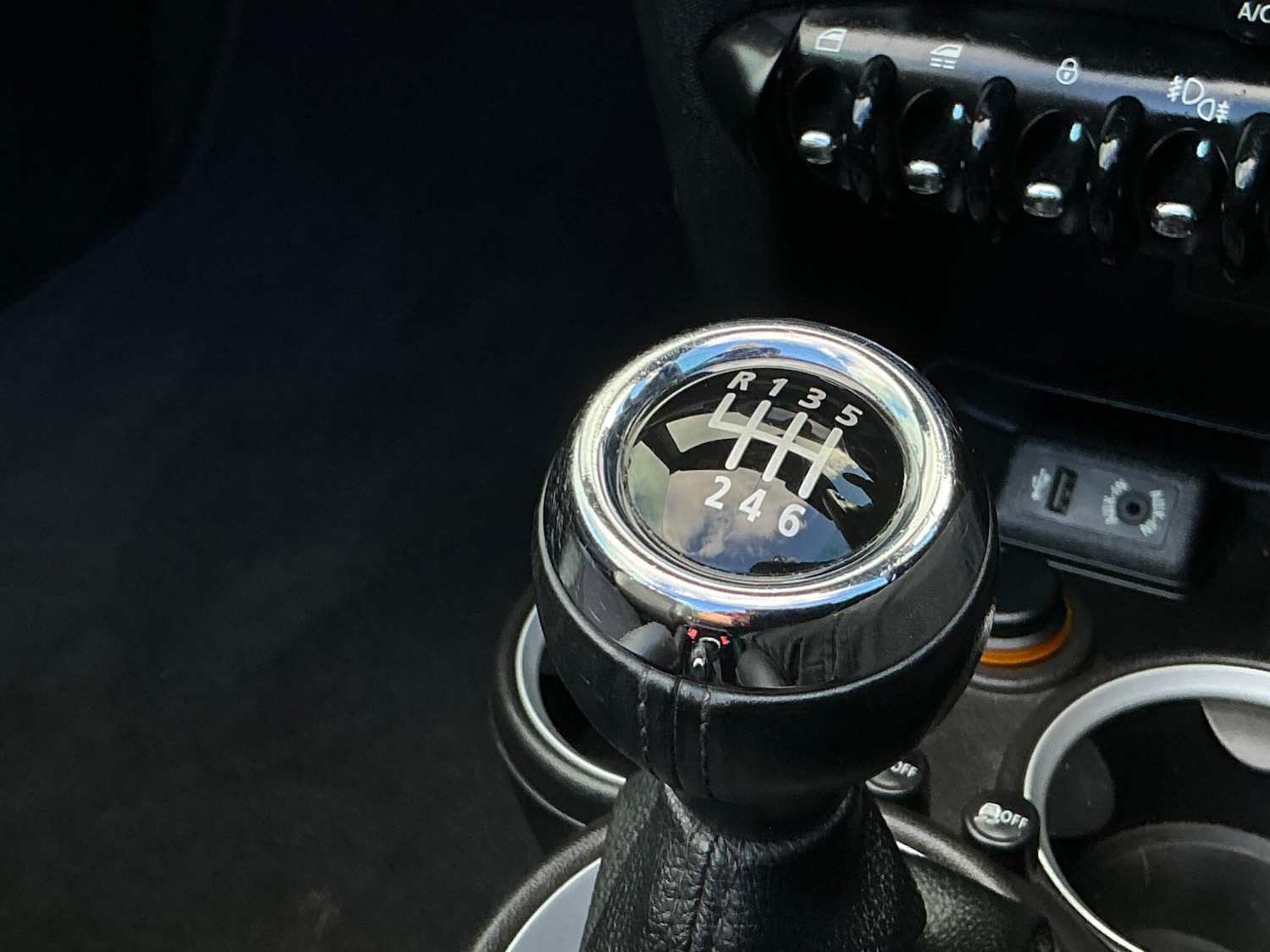 Used MINI Convertible 2015 for sale - 76348733: Photo 50