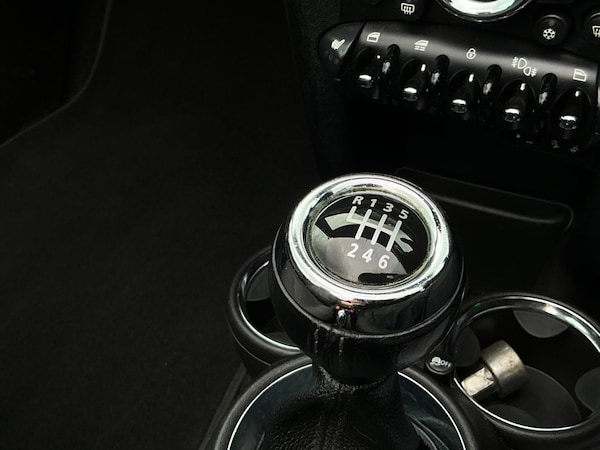 Used MINI Convertible 2012 for sale - 76137486: Photo 47