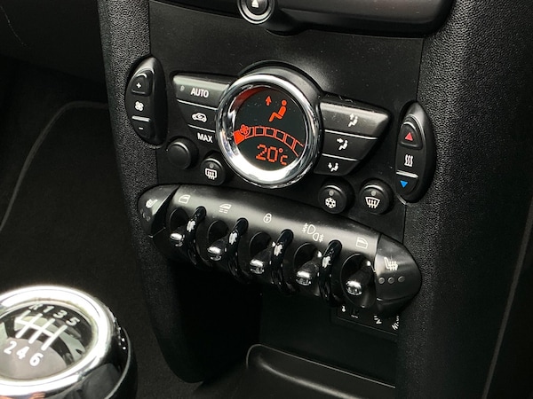 Used MINI Convertible 2012 for sale - 76137486: Photo 7