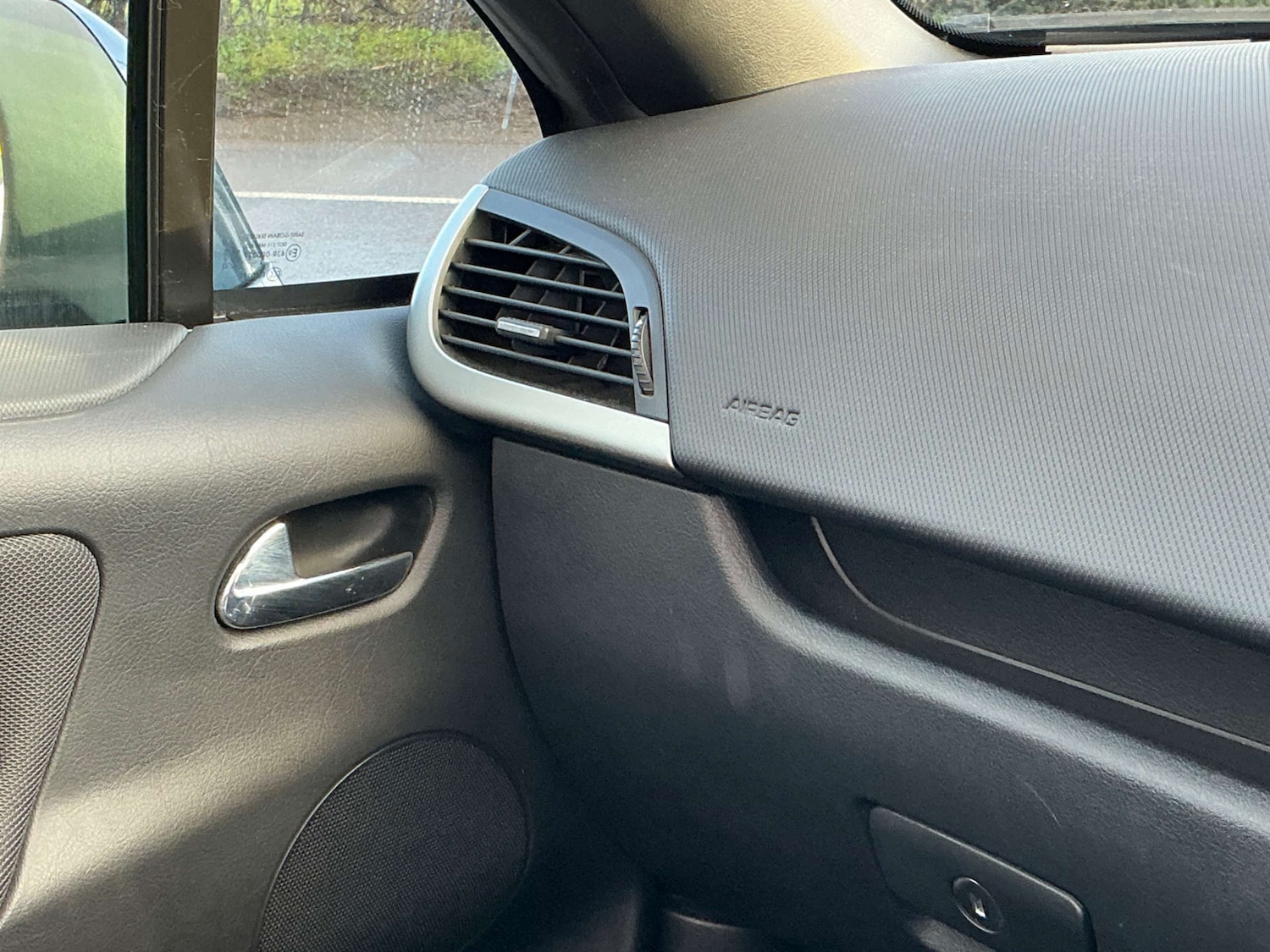 Used Peugeot 207 2014 for sale - 77523314: Photo 51