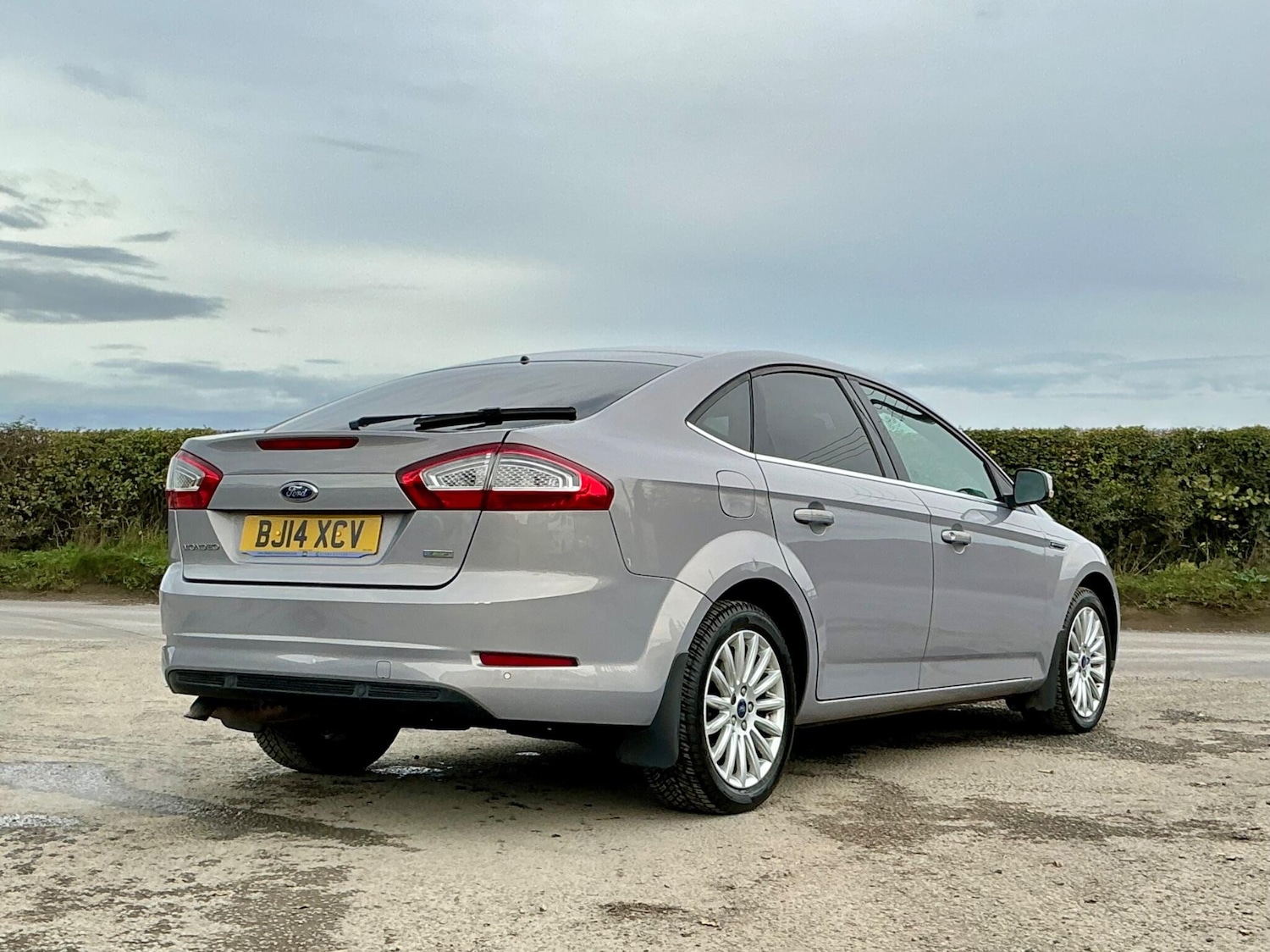 Used Ford Mondeo 2014 for sale - 76349073: Photo 28
