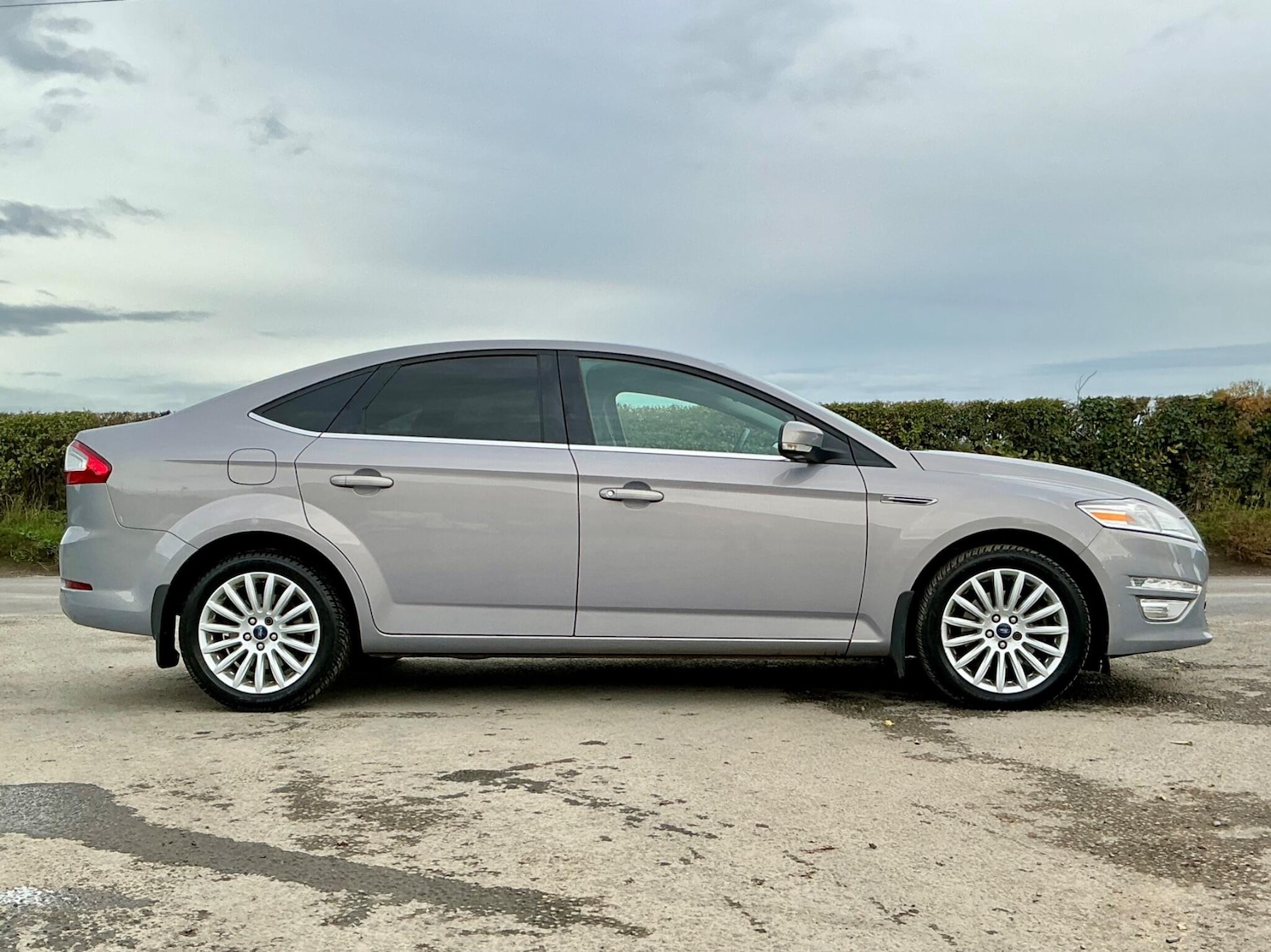 Used Ford Mondeo 2014 for sale - 76349073: Photo 31