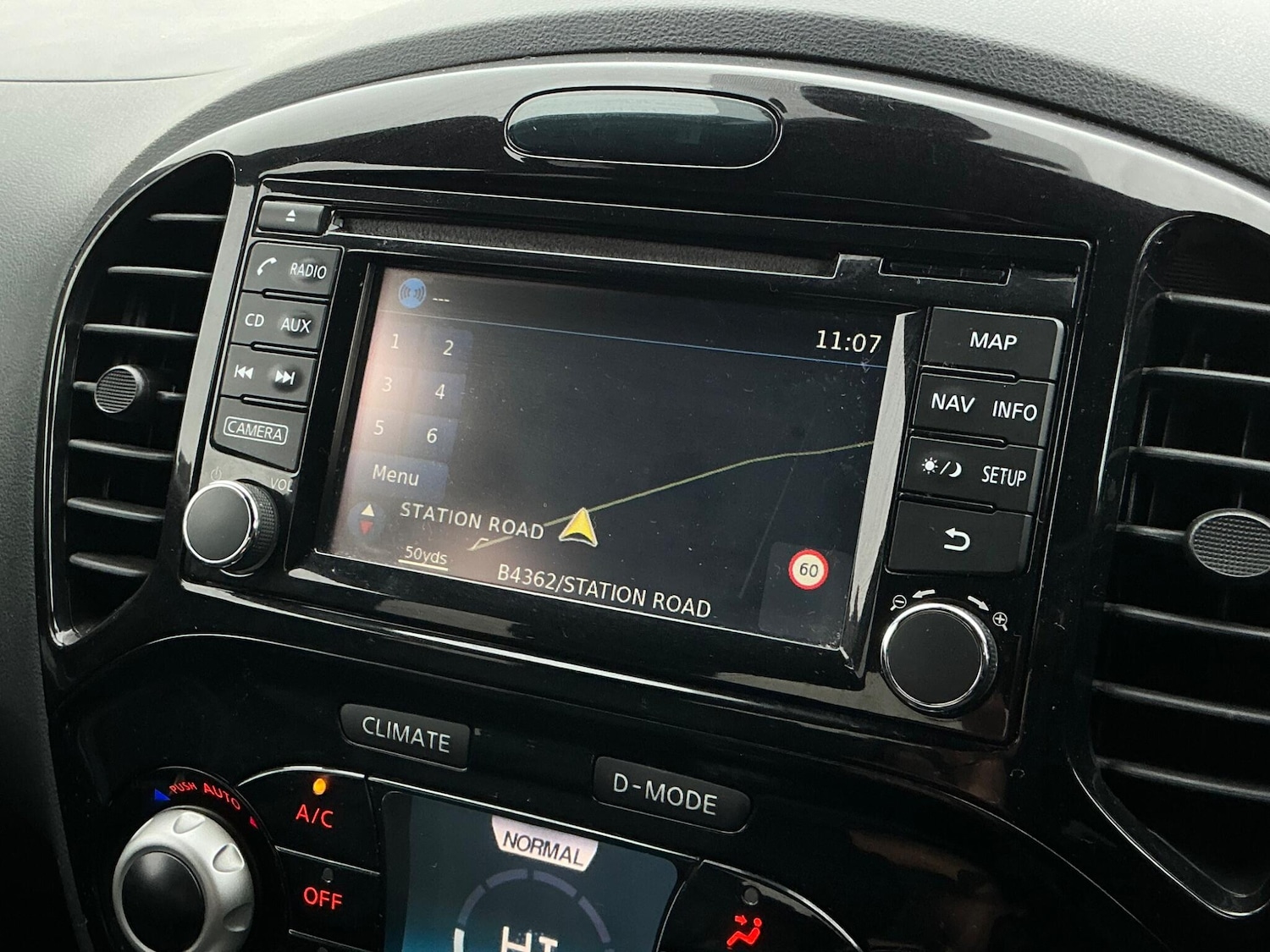 Used Nissan Juke 2017 for sale - 76592299: Photo 51