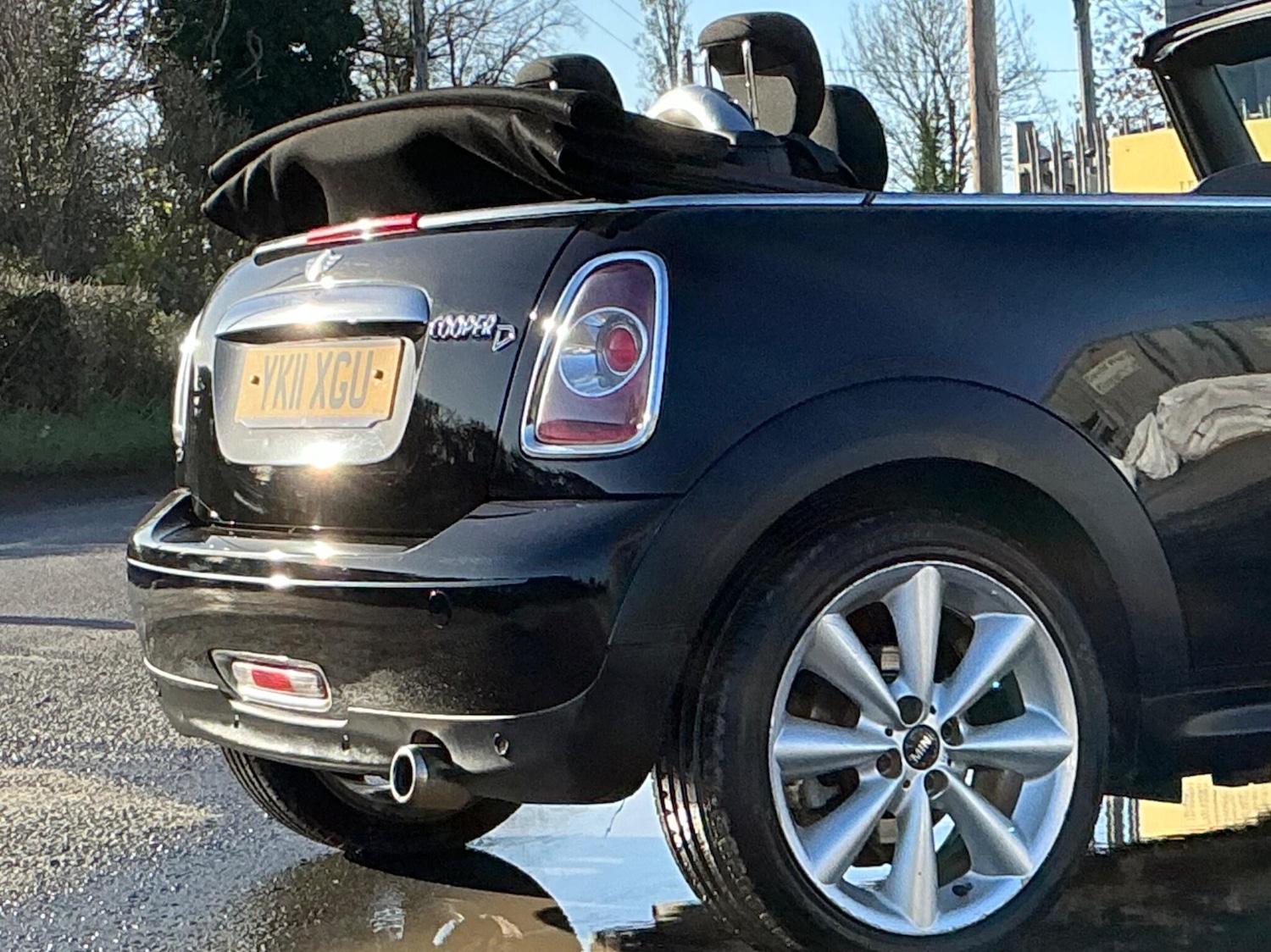 Used MINI Convertible 2011 for sale - 76607781: Photo 14