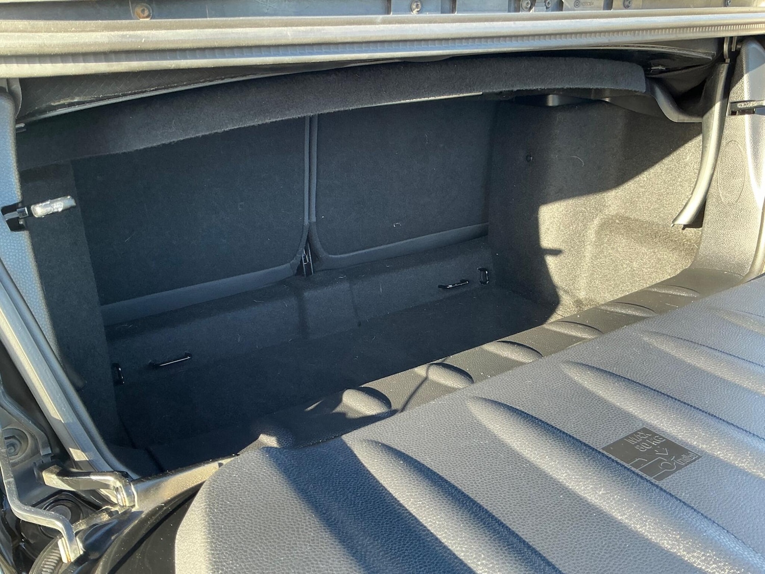 Used MINI Convertible 2011 for sale - 76607781: Photo 18