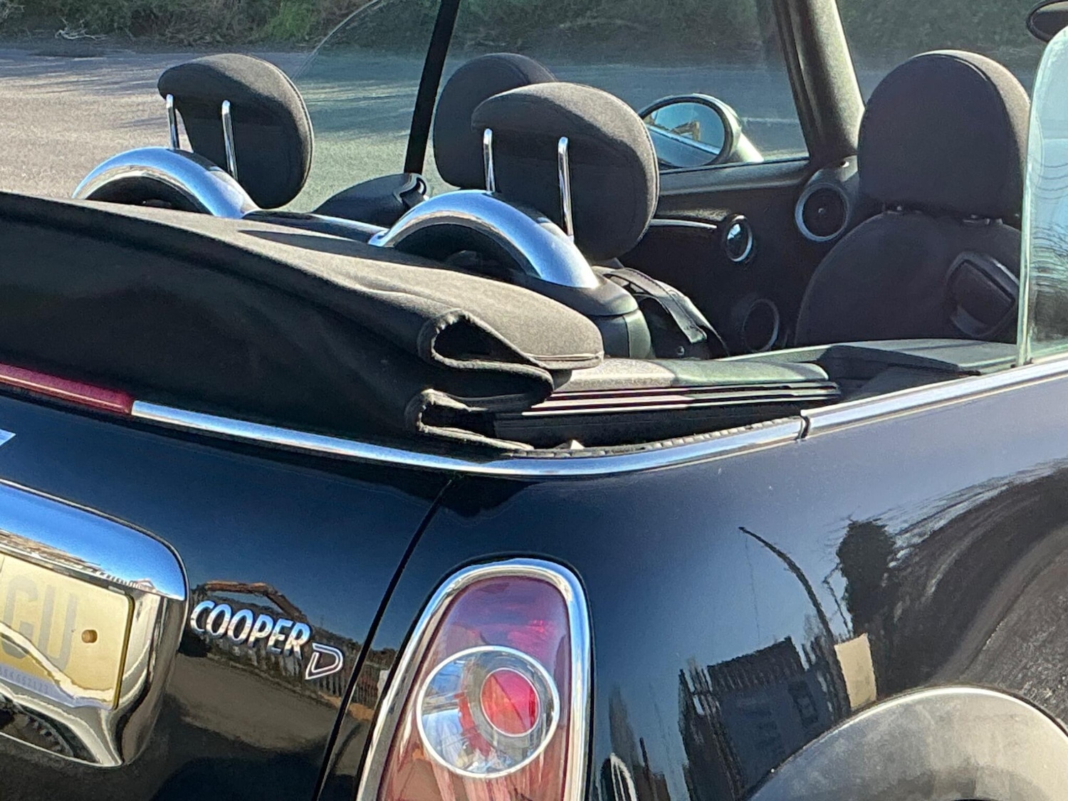 Used MINI Convertible 2011 for sale - 76607781: Photo 34