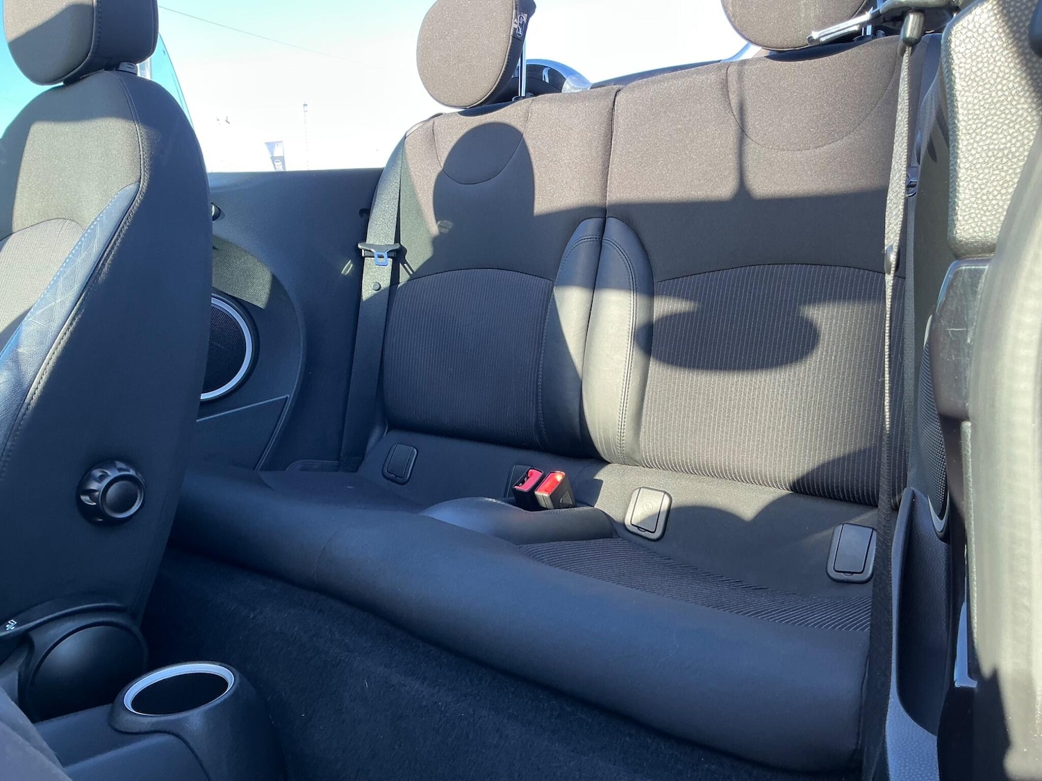 Used MINI Convertible 2011 for sale - 76607781: Photo 38