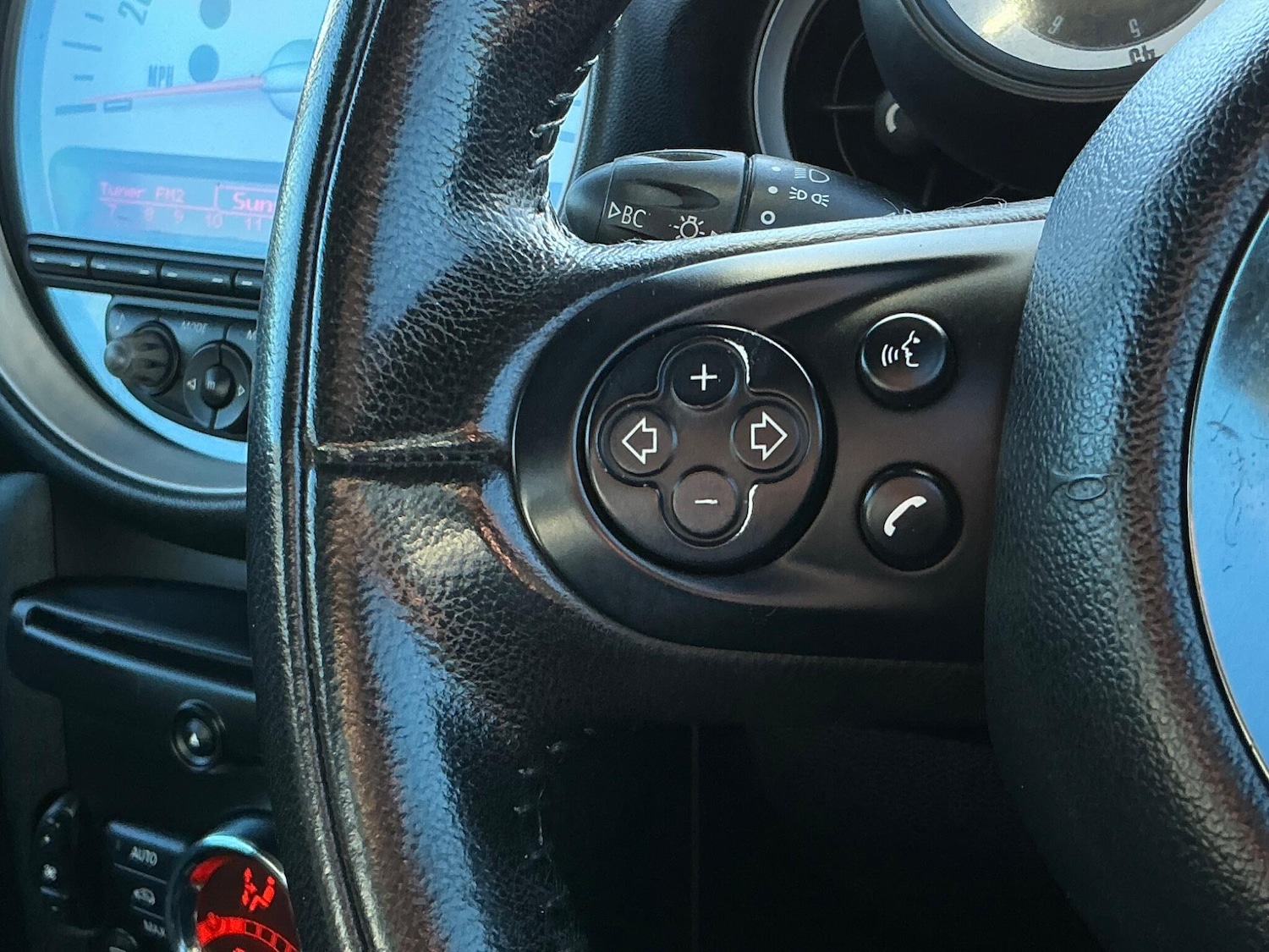 Used MINI Convertible 2011 for sale - 76607781: Photo 48