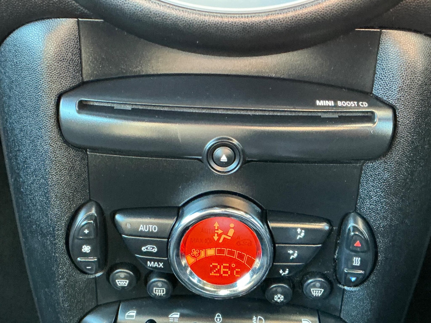 Used MINI Convertible 2011 for sale - 76607781: Photo 53