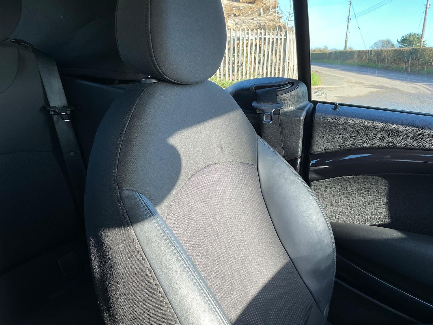 Used MINI Convertible 2011 for sale - 76607781: Photo 56