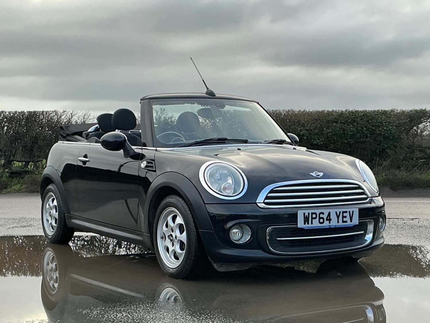 Used MINI Convertible 2015 for sale - 76957851: Photo 10
