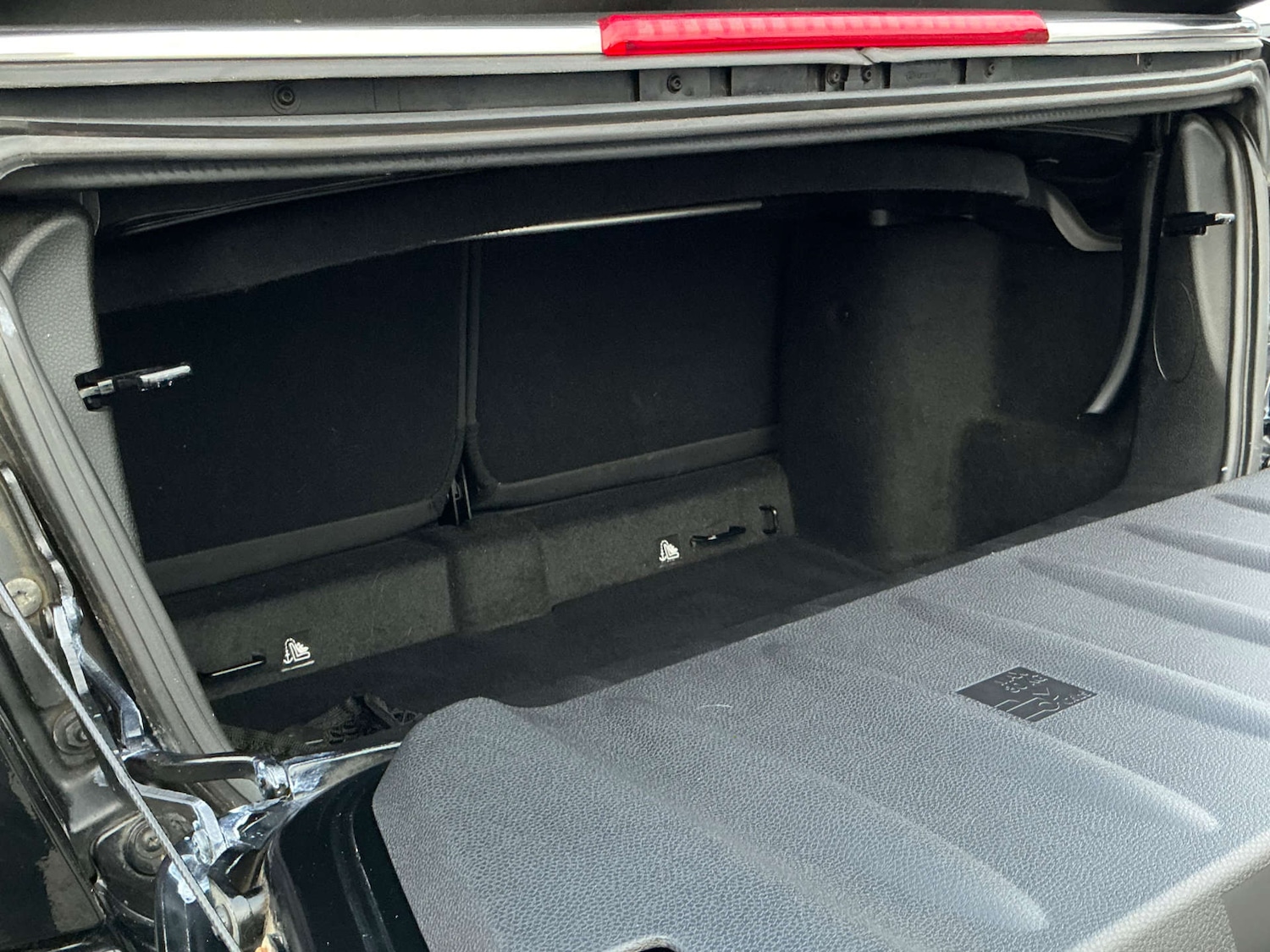 Used MINI Convertible 2015 for sale - 76957851: Photo 19