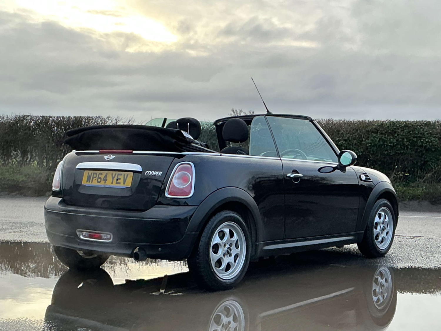 Used MINI Convertible 2015 for sale - 76957851: Photo 34