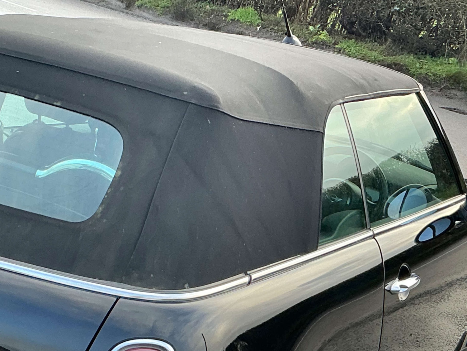 Used MINI Convertible 2015 for sale - 76957851: Photo 35