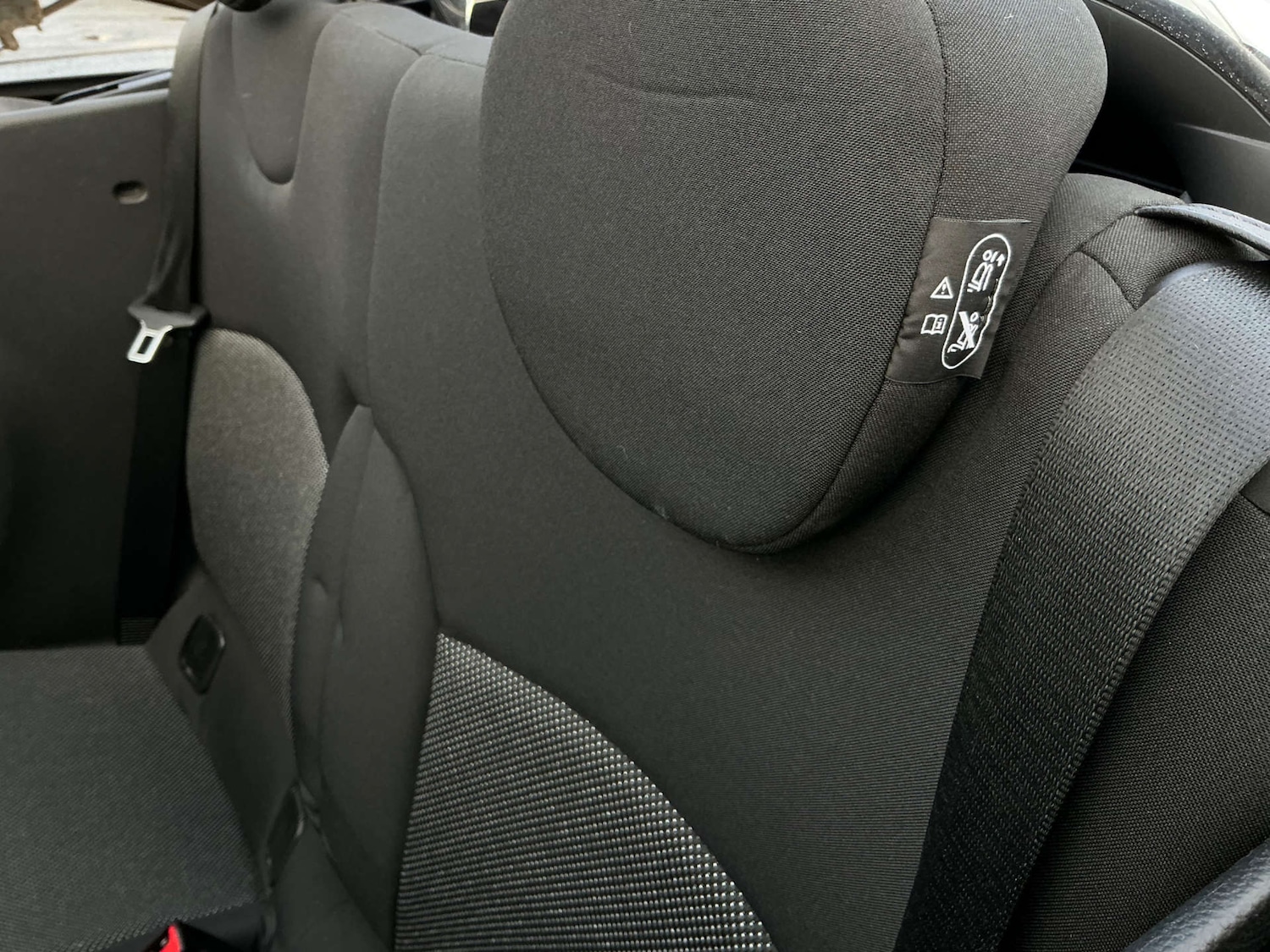 Used MINI Convertible 2015 for sale - 76957851: Photo 40