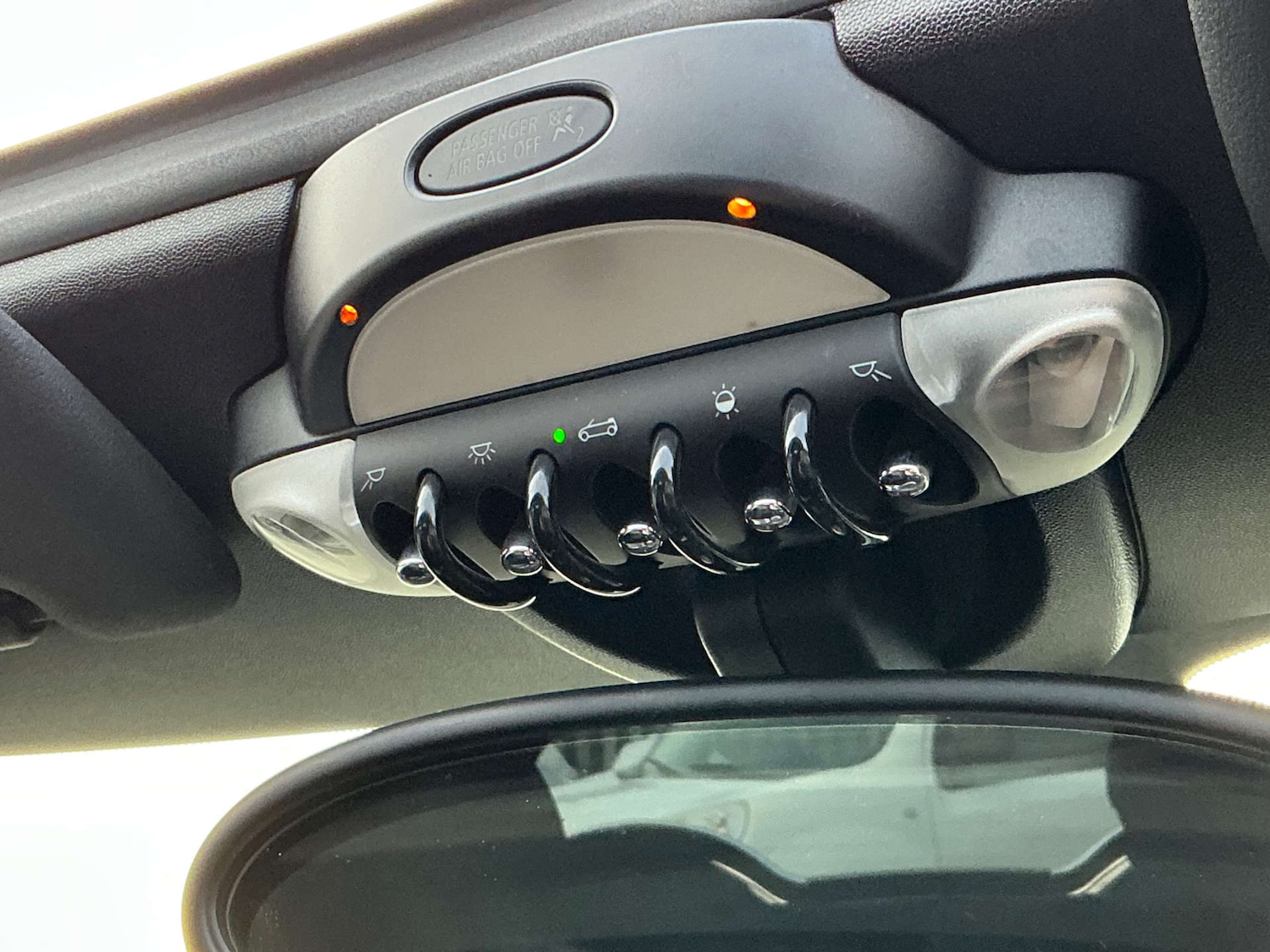 Used MINI Convertible 2015 for sale - 76957851: Photo 45