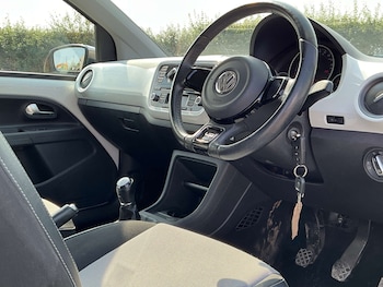 Used Volkswagen up! 2012 for sale - 79240683: Photo