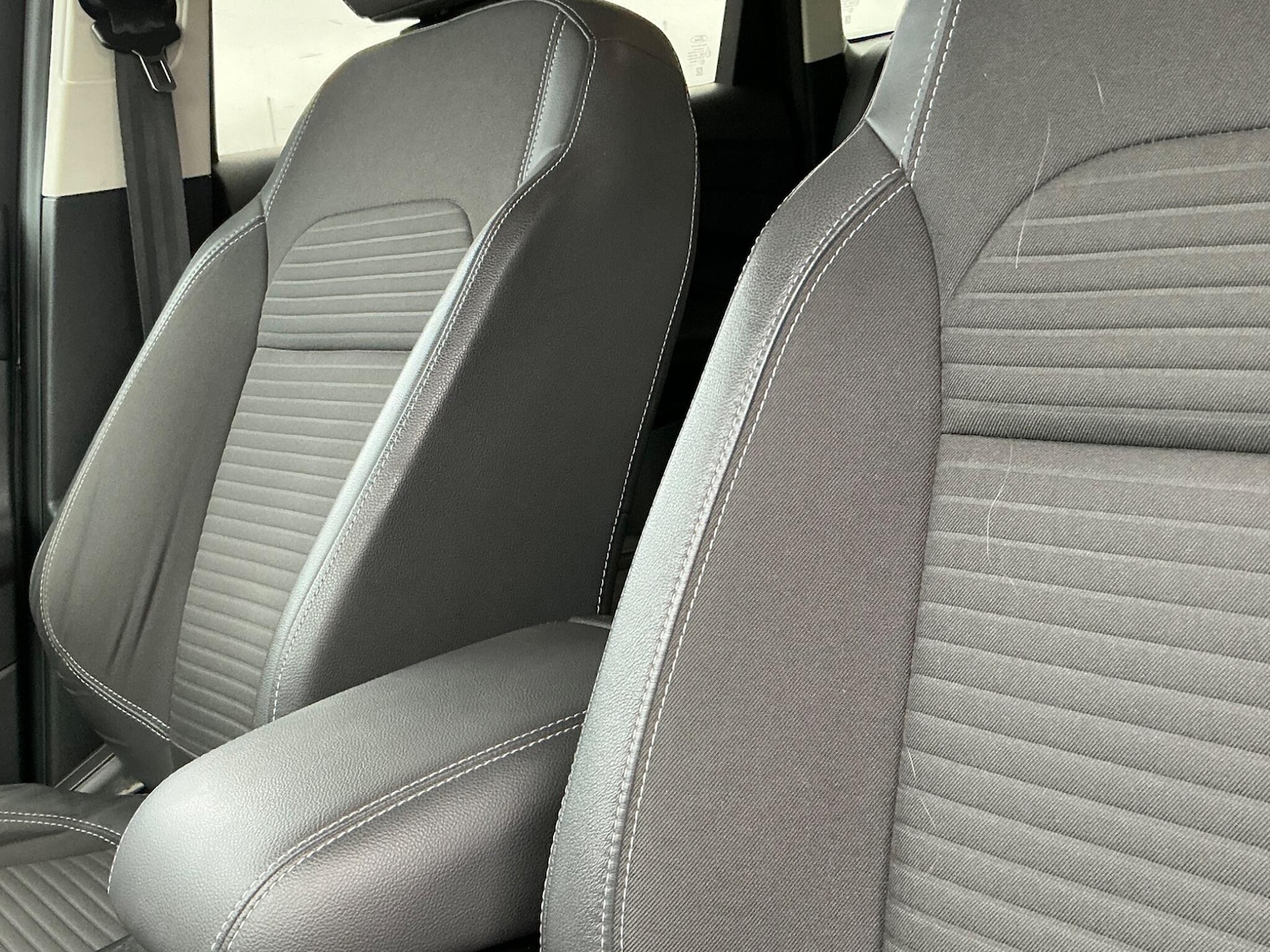 Used Ford Kuga 2017 for sale - 76592205: Photo 41