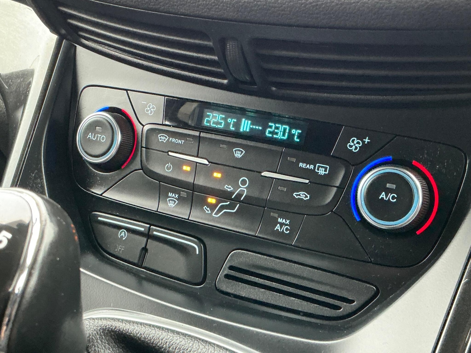 Used Ford Kuga 2017 for sale - 76592205: Photo 45