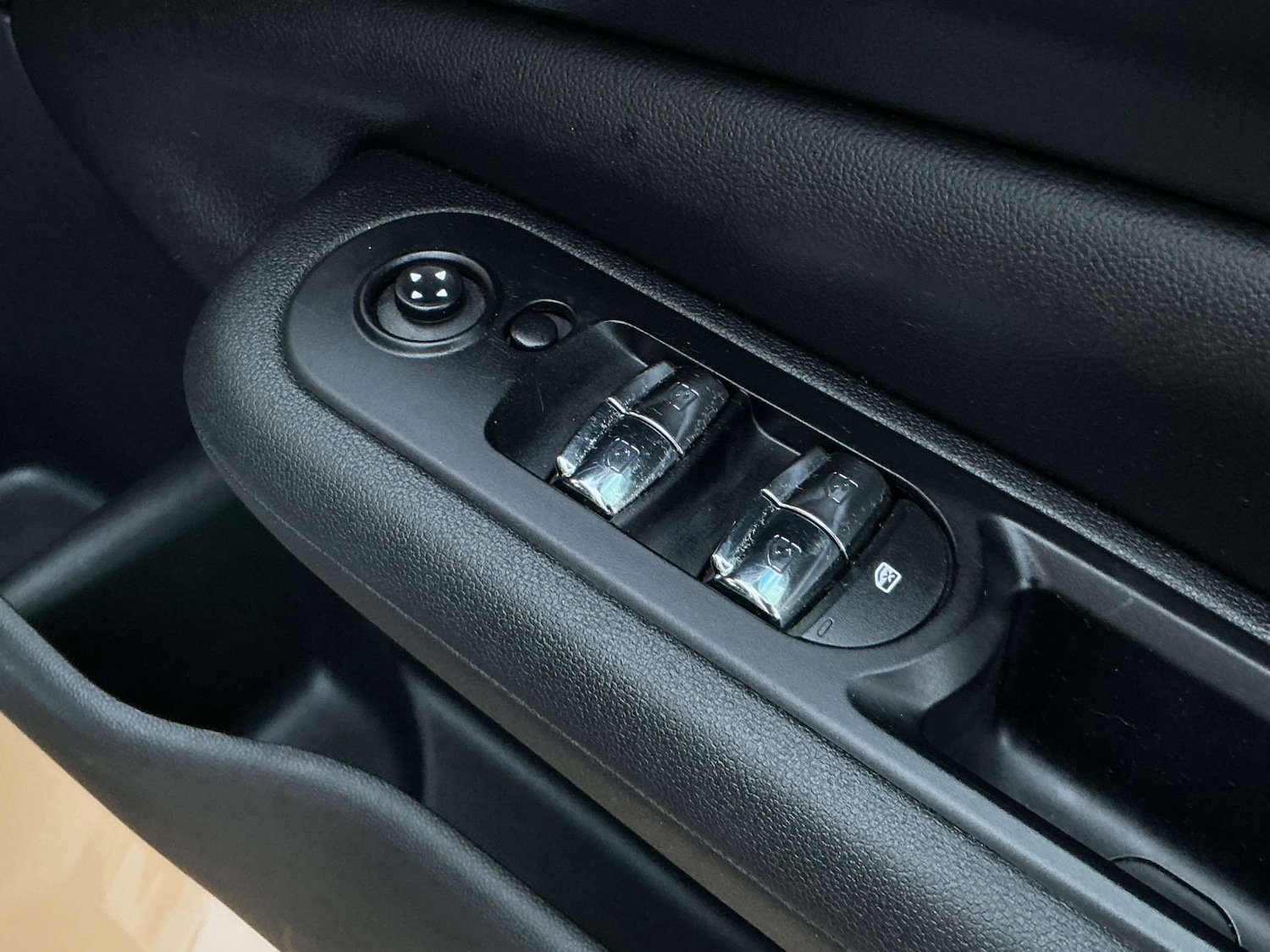 Used MINI Clubman 2017 for sale - 77180057: Photo 31