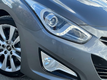 Used Hyundai i40 2012 for sale - 78606709: Photo