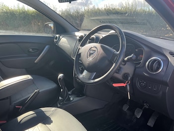 Used Dacia Sandero 2013 for sale - 79420785: Photo