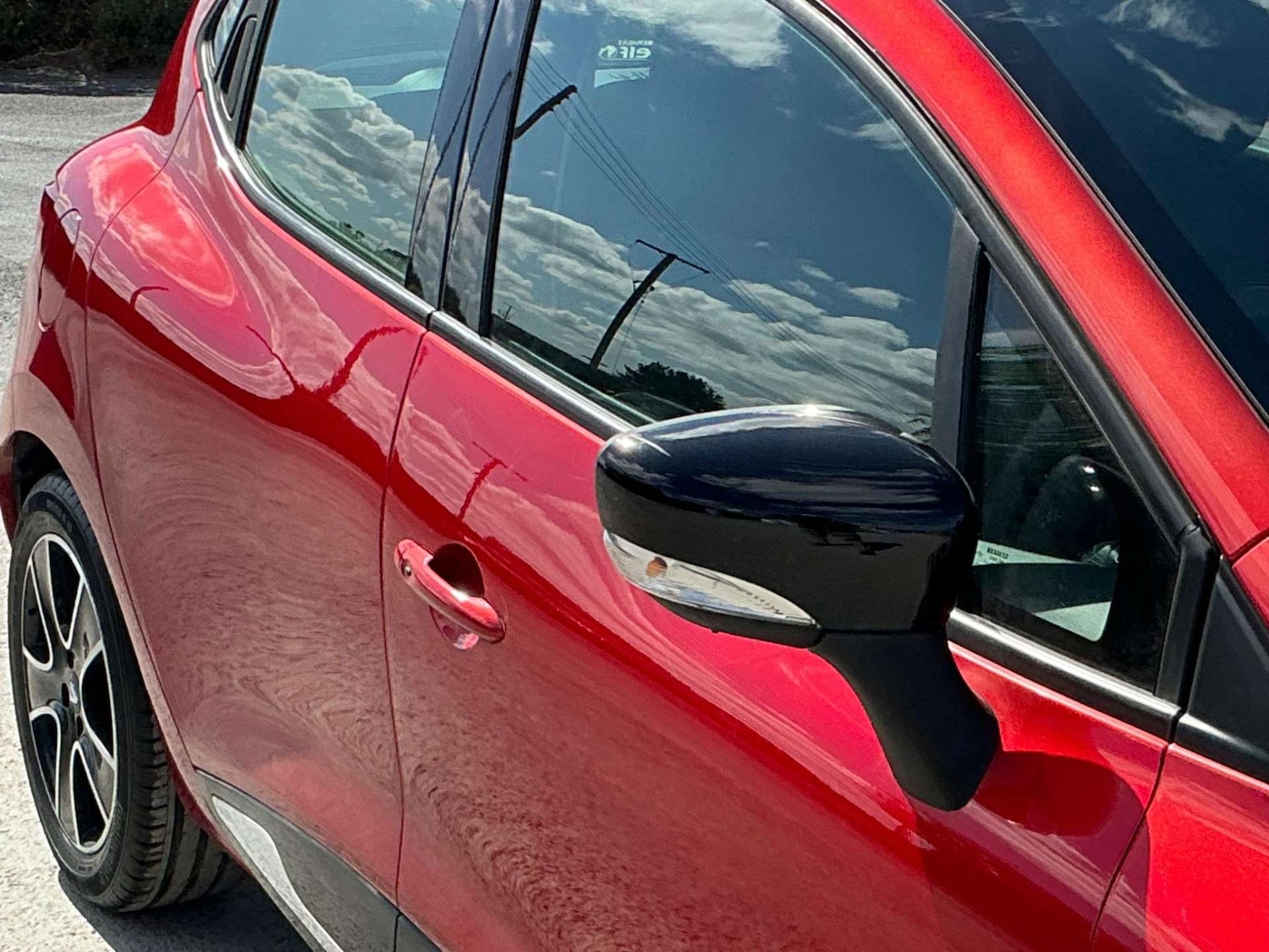 Used Renault Clio 2015 for sale - 76858868: Photo 18