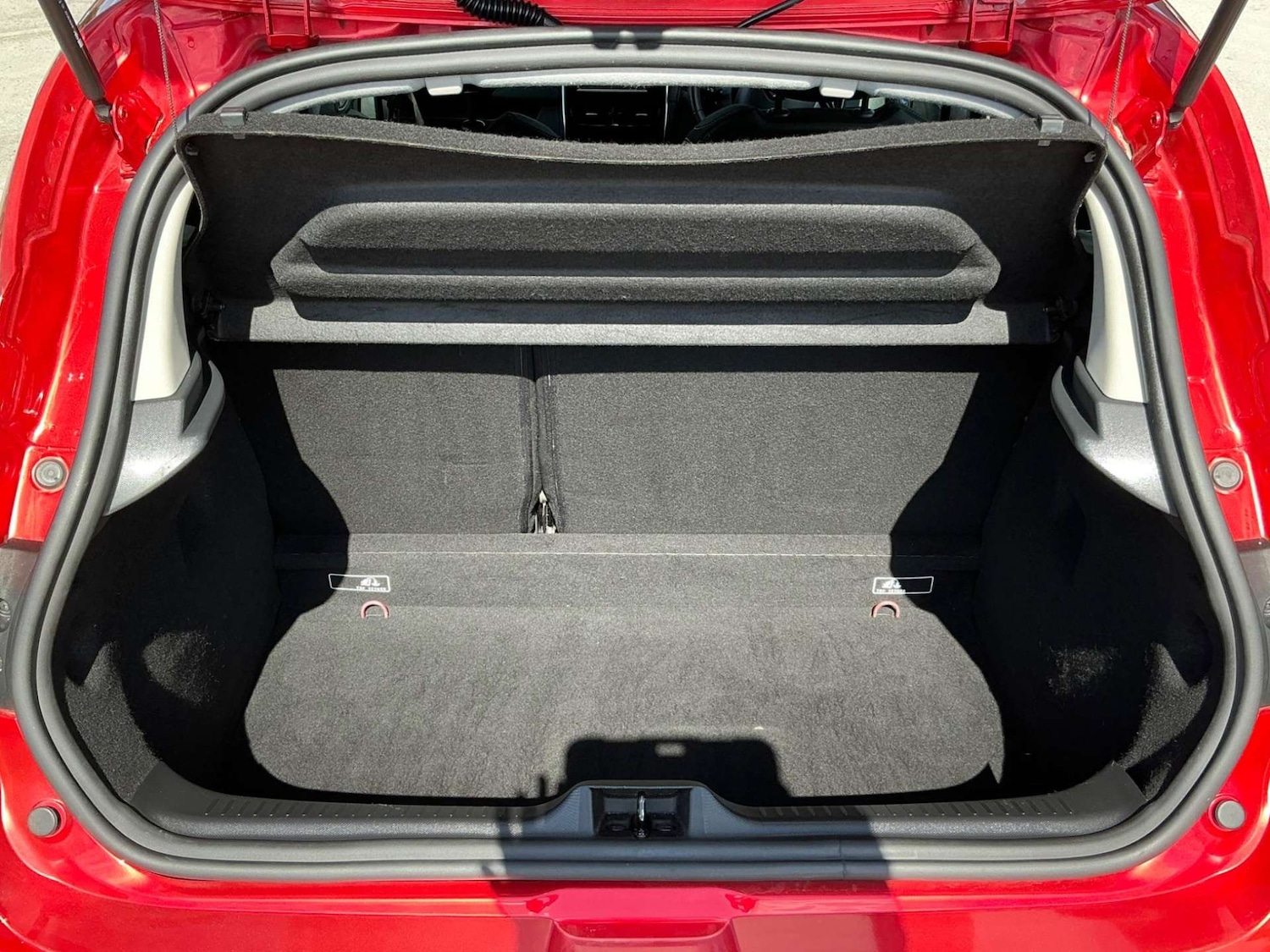 Used Renault Clio 2015 for sale - 76858868: Photo 22