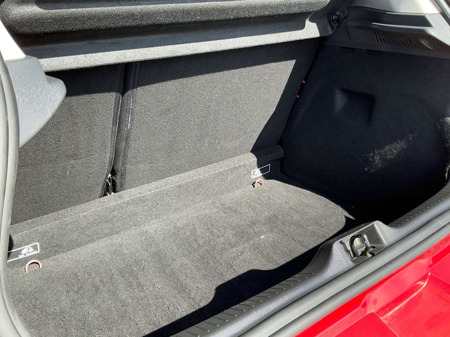 Used Renault Clio 2015 for sale - 76858868: Photo 23