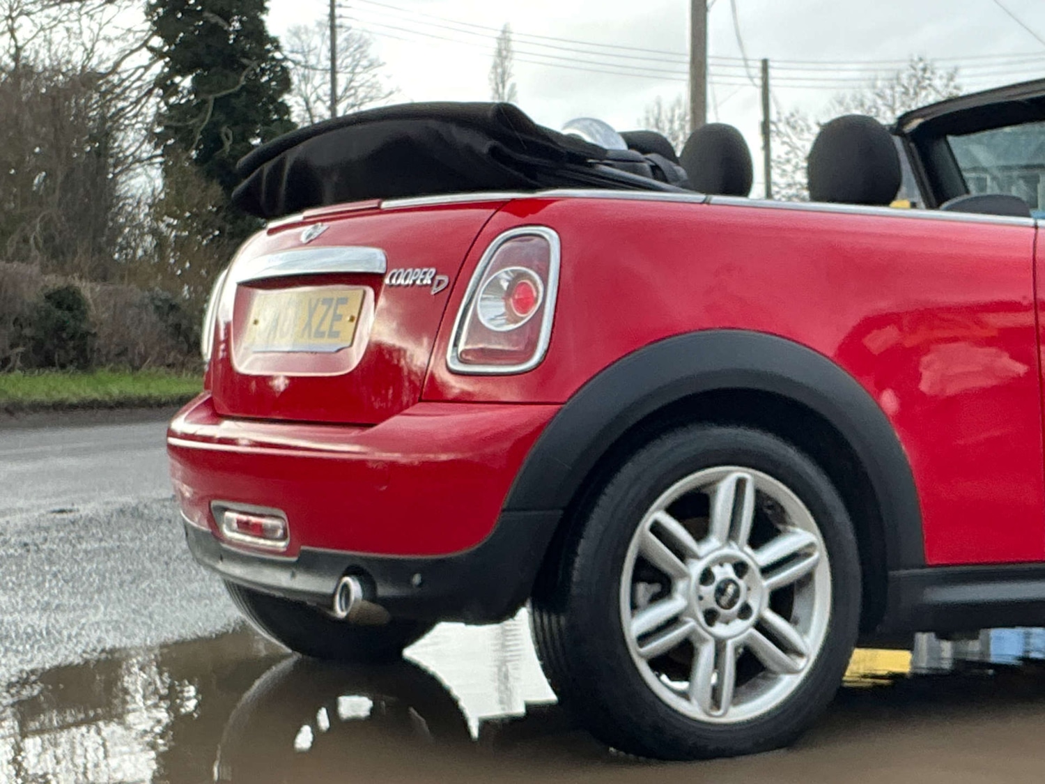 Used MINI Convertible 2011 for sale - 77469958: Photo 12