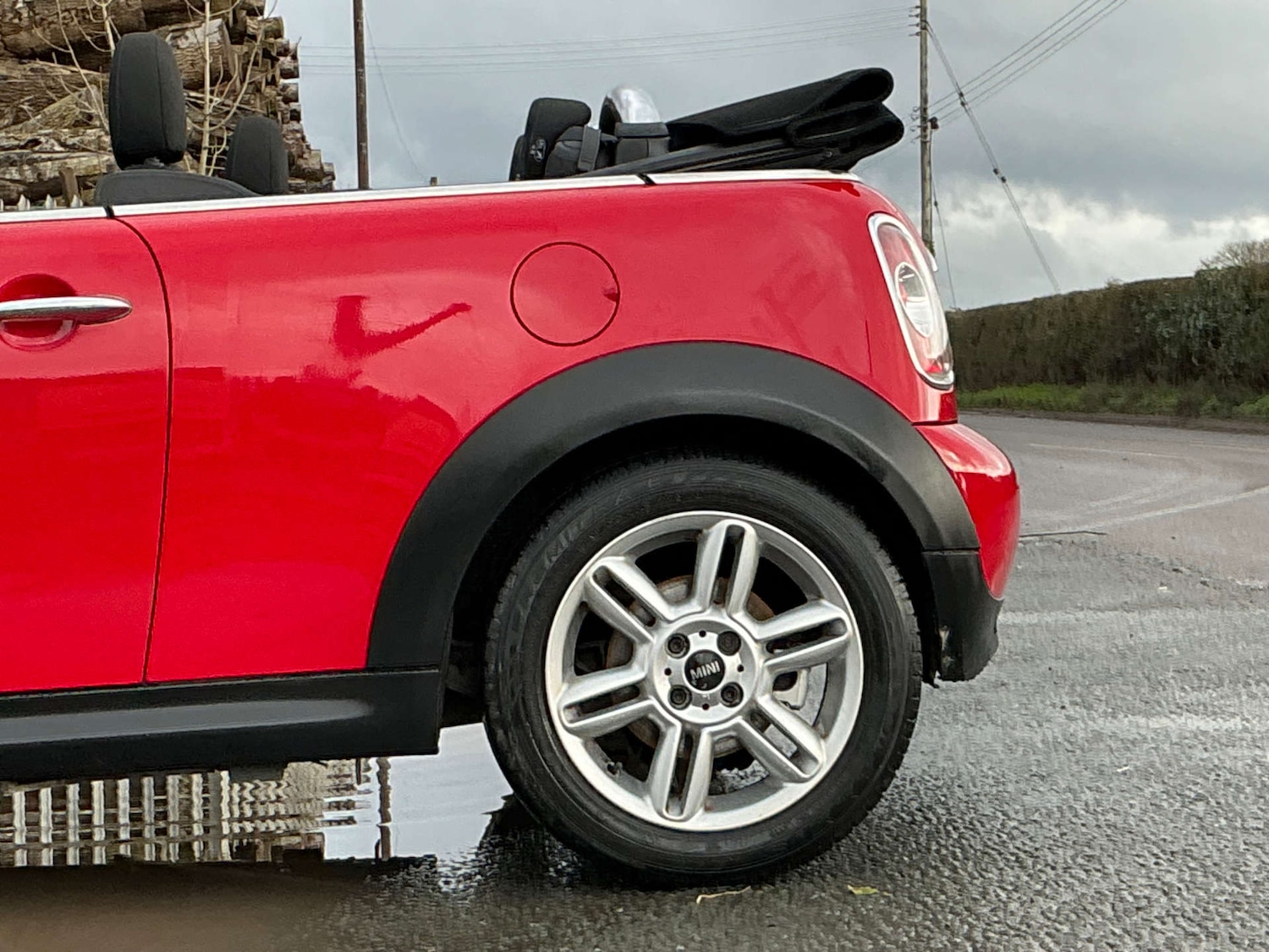 Used MINI Convertible 2011 for sale - 77469958: Photo 23