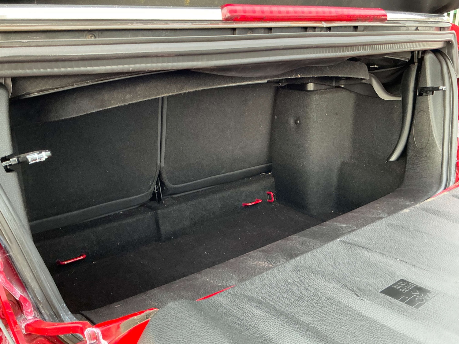 Used MINI Convertible 2011 for sale - 77469958: Photo 25