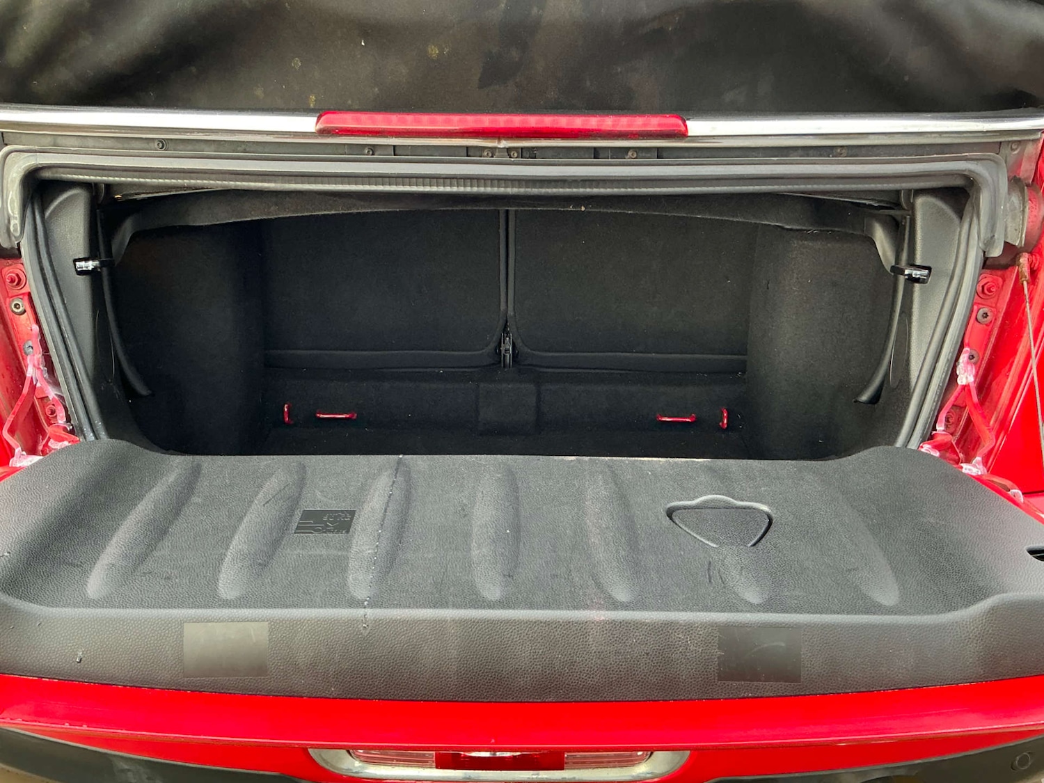 Used MINI Convertible 2011 for sale - 77469958: Photo 26