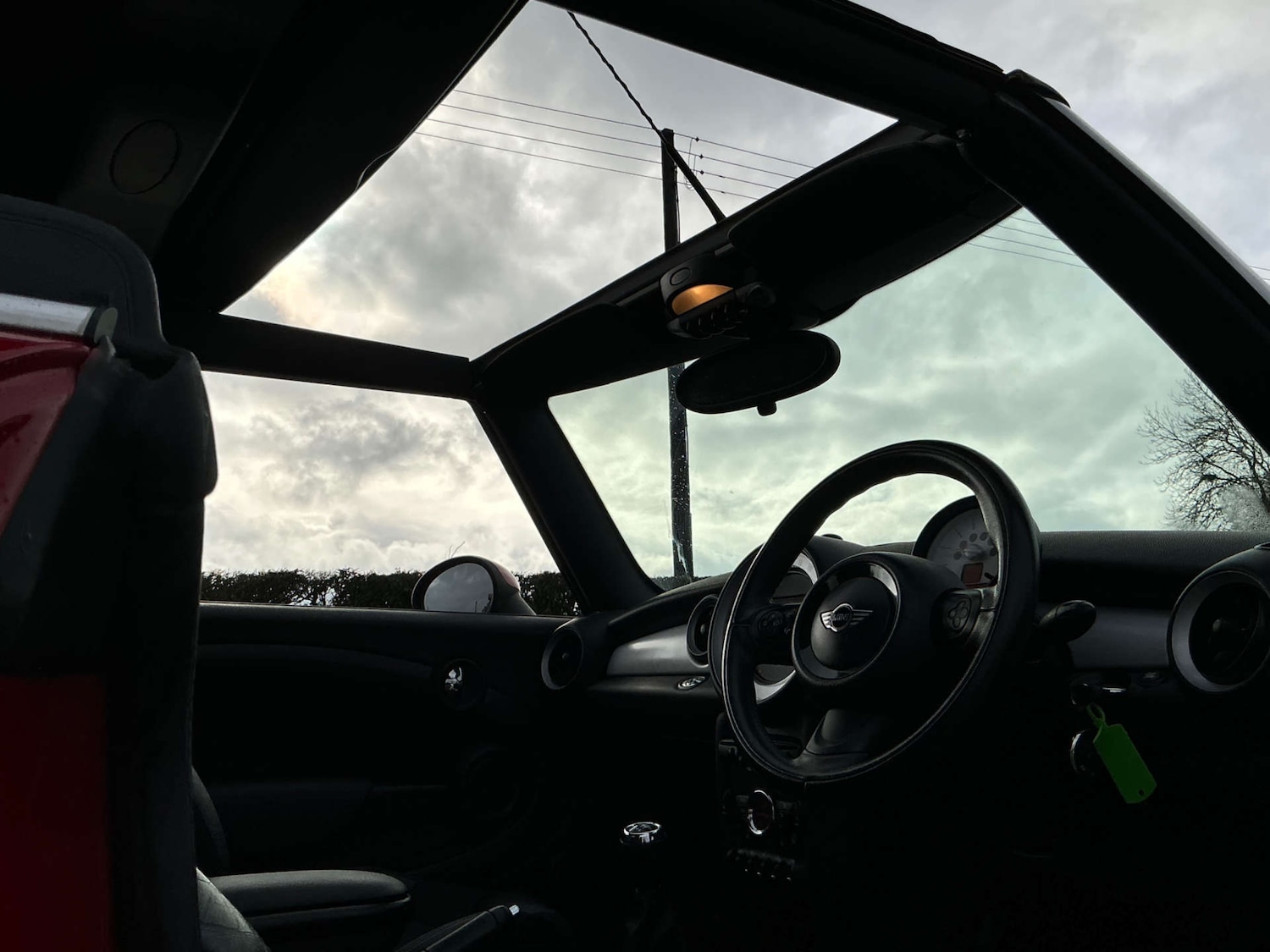 Used MINI Convertible 2011 for sale - 77469958: Photo 29