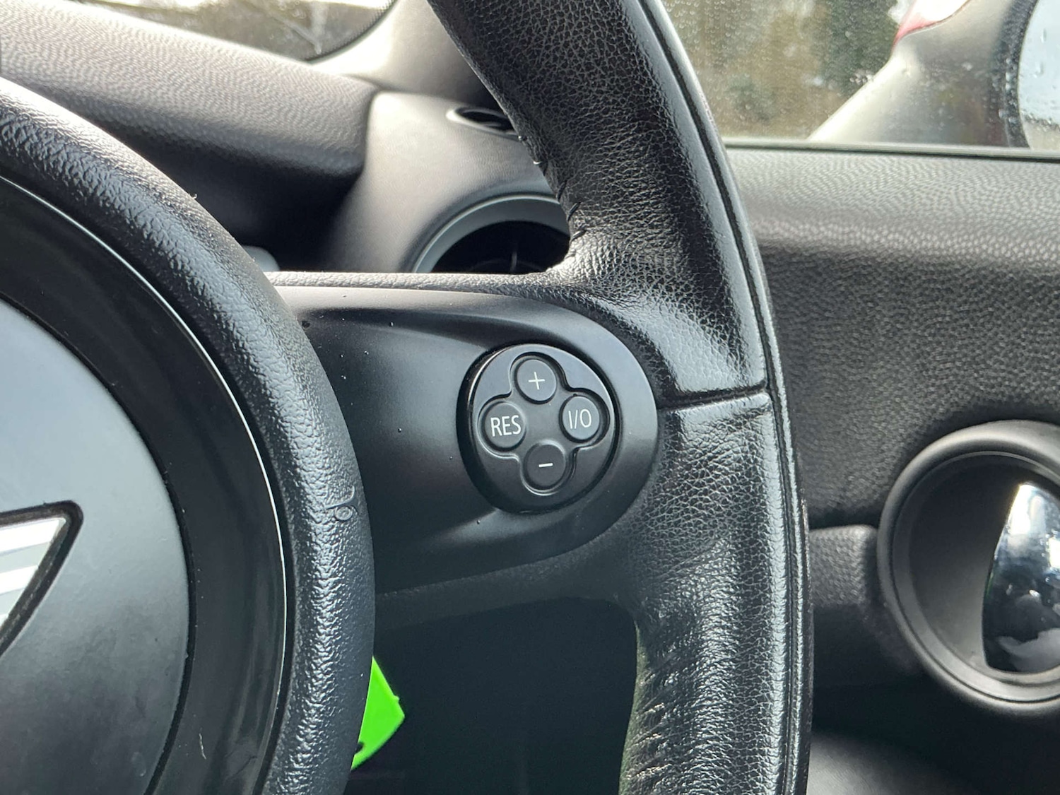 Used MINI Convertible 2011 for sale - 77469958: Photo 60