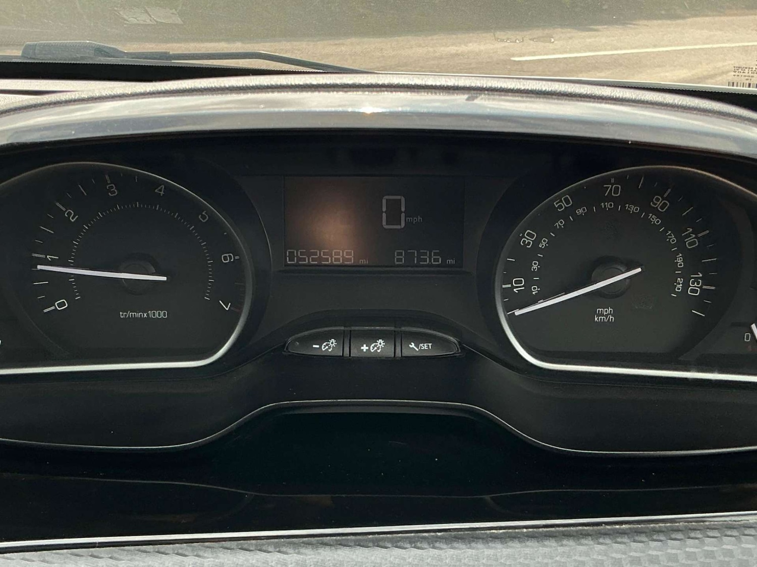 Used Peugeot 208 2018 for sale - 76858869: Photo 2