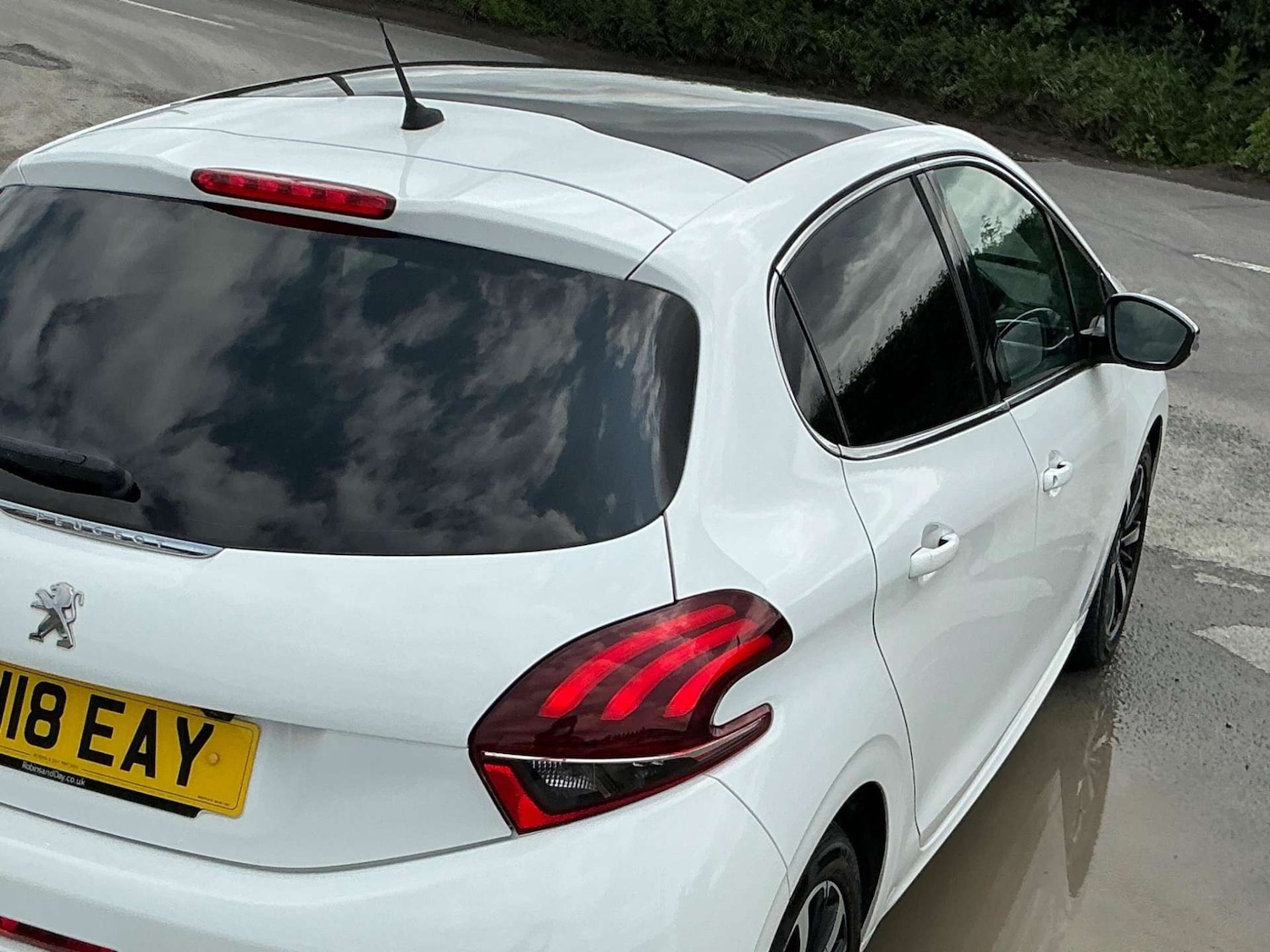 Used Peugeot 208 2018 for sale - 76858869: Photo 29