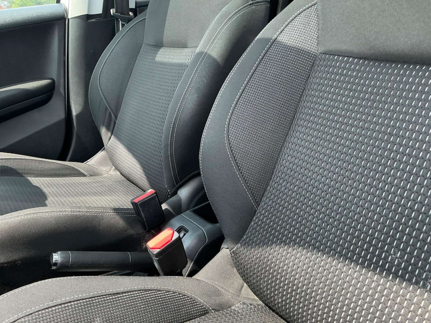 Used Peugeot 208 2018 for sale - 76858869: Photo 34