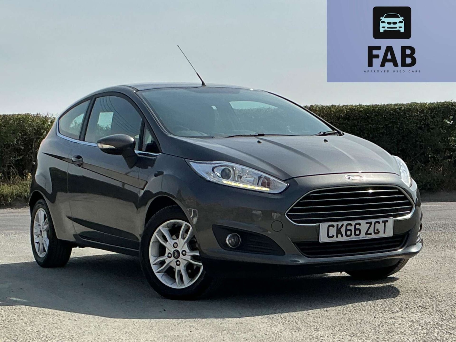 Used Ford Fiesta 2016 for sale - 76858873: Photo 1