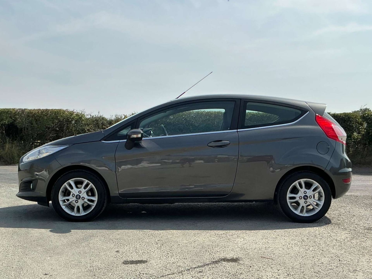 Used Ford Fiesta 2016 for sale - 76858873: Photo 25