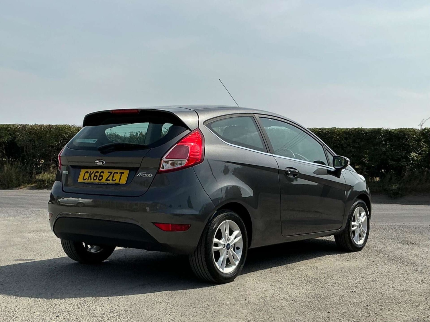 Used Ford Fiesta 2016 for sale - 76858873: Photo 4