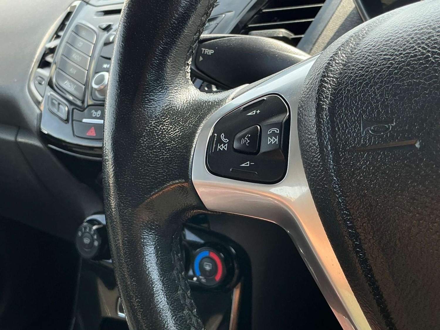 Used Ford Fiesta 2016 for sale - 76858873: Photo 43