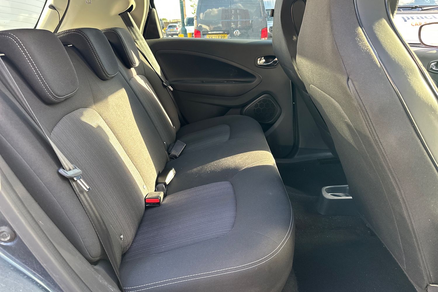 Used Renault Zoe 2019 for sale - 76428215: Photo 31