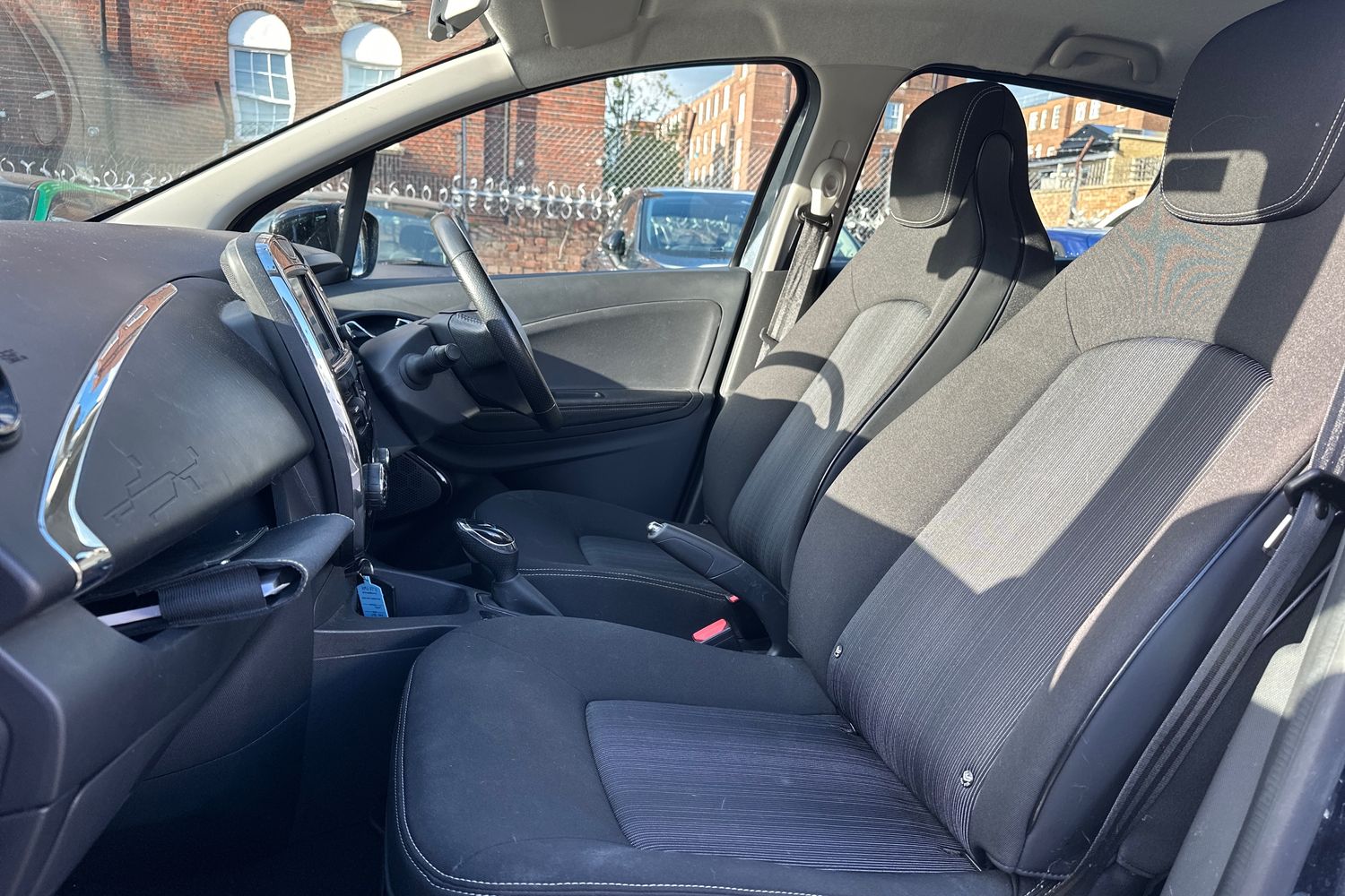 Used Renault Zoe 2019 for sale - 76428215: Photo 33