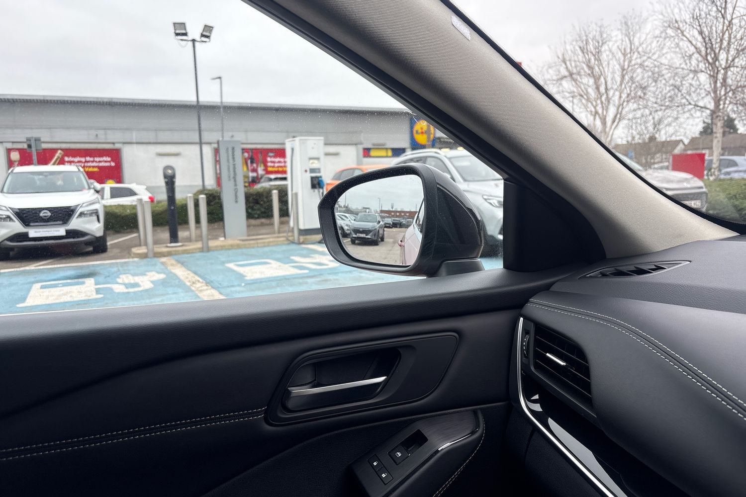 Used Nissan Qashqai 2023 for sale - 77087620: Photo 32