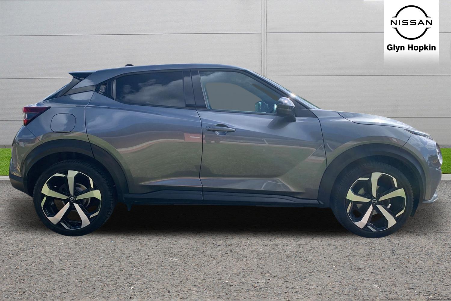 Used Nissan Juke 2021 for sale - 76130450: Photo 2