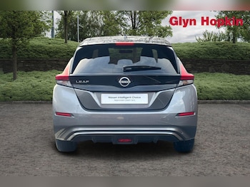 Used Nissan Leaf 2022 for sale - 77581342: Photo